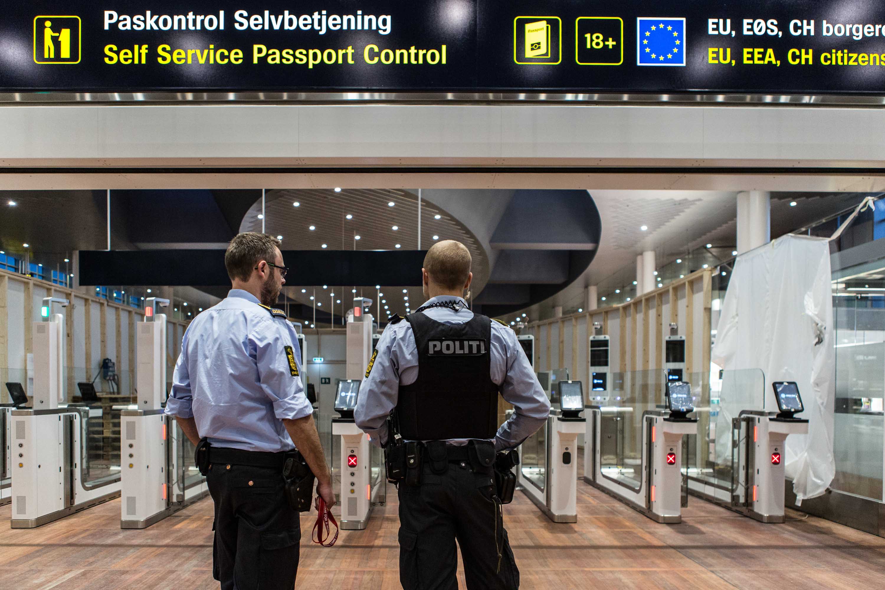 Grænsekontrol i lufthavnen