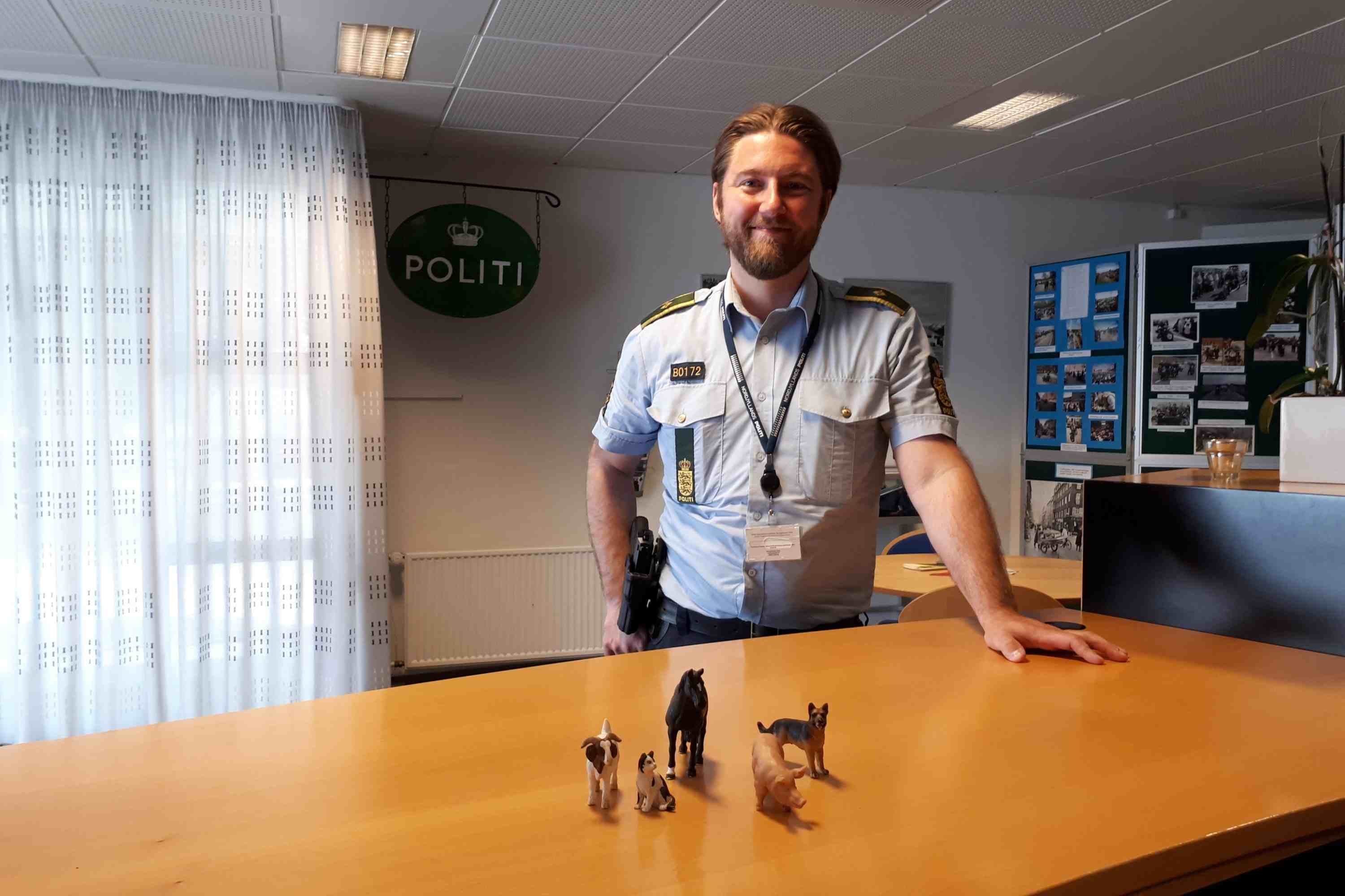 Fungerende politikommissær Henrik Taagaard, leder af dyrevelfærdsenheden i Nordjyllands Politi, på Kaas Politikontor.