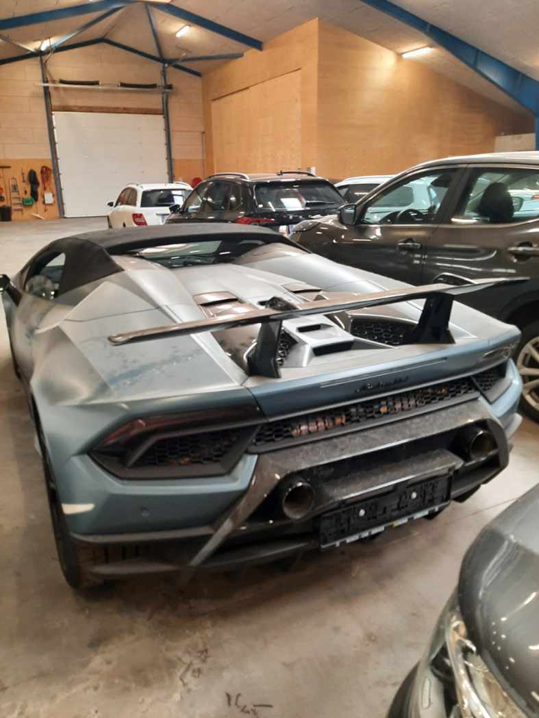 Sådan ser den omtalte Lamborghini Huracán Spyder ud. Bilen blev beslaglagt af Nordjyllands Politi i forbindelse med en sag om vanvidskørsel ved <span class=