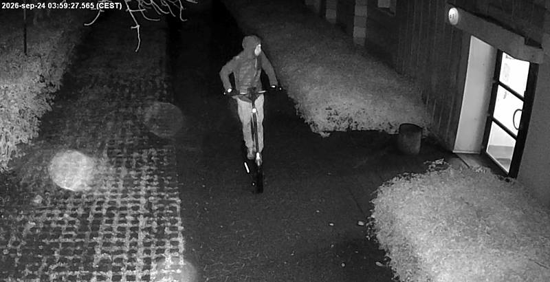 Efterlysning af mand på løbehjul